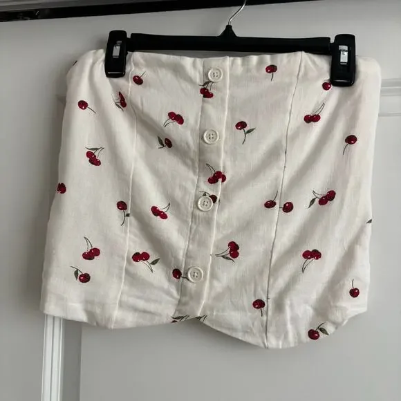 NWT Abercrombie & Fitch Strapless Cropped Tailored Vest Top Cherry Print M - Picture 2 of 9